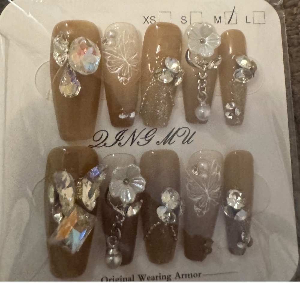 Press On Nails‎ Bling Gem Flower Embellished Faux Nail Set Beige